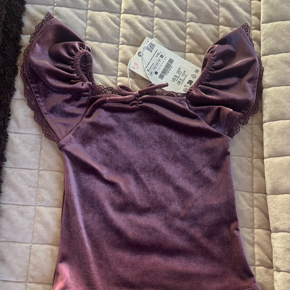 Cat & Jack Plum Velvet Flutter-Sleeve Leotard